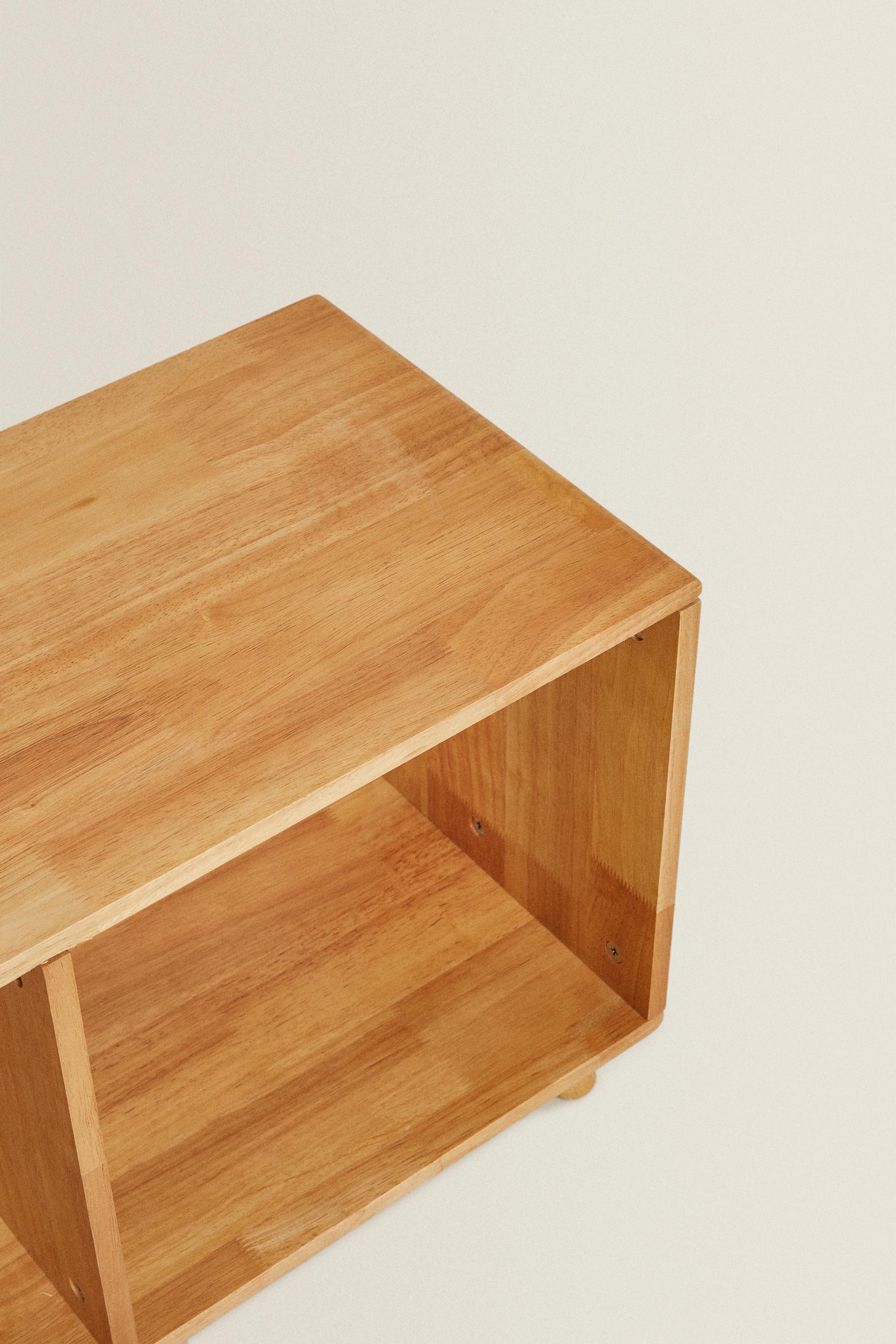 WOOD STORAGE SIDEBOARD